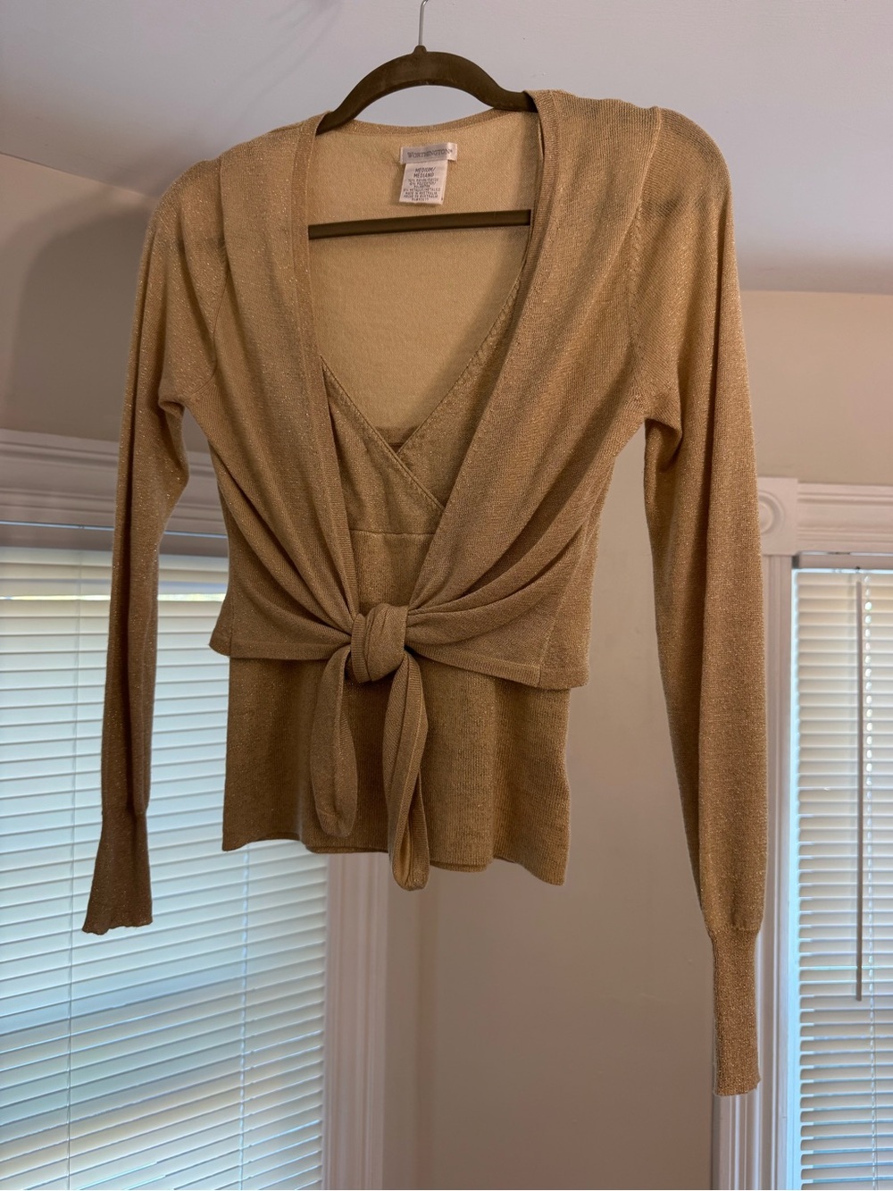 90s Y2K Venezia Gold Longsleeve Cropped Sweater size medium